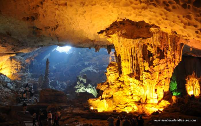 Inside unbelievable cave in Halong bay 