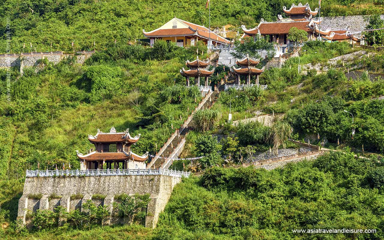 Phat Tich Truc Lam Ban Gioc Pagoda 50cec