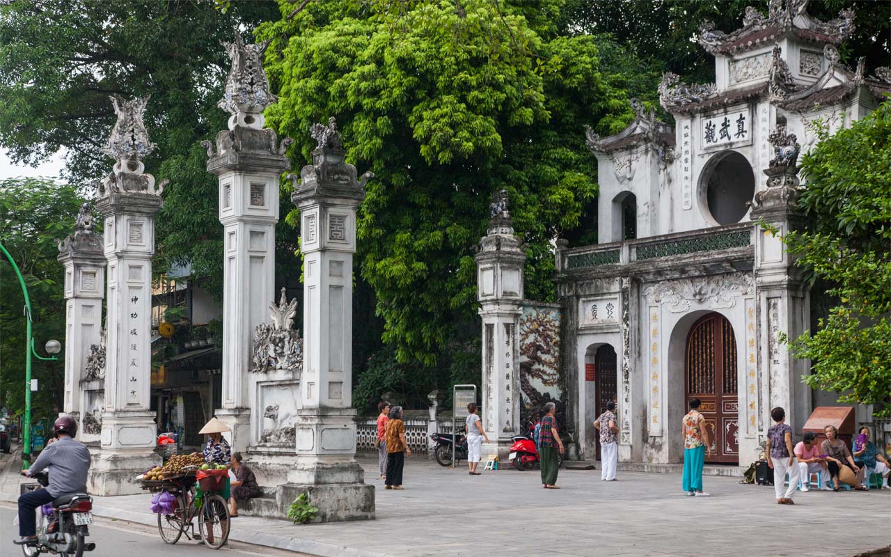 Quan Thanh Temple c2fa6