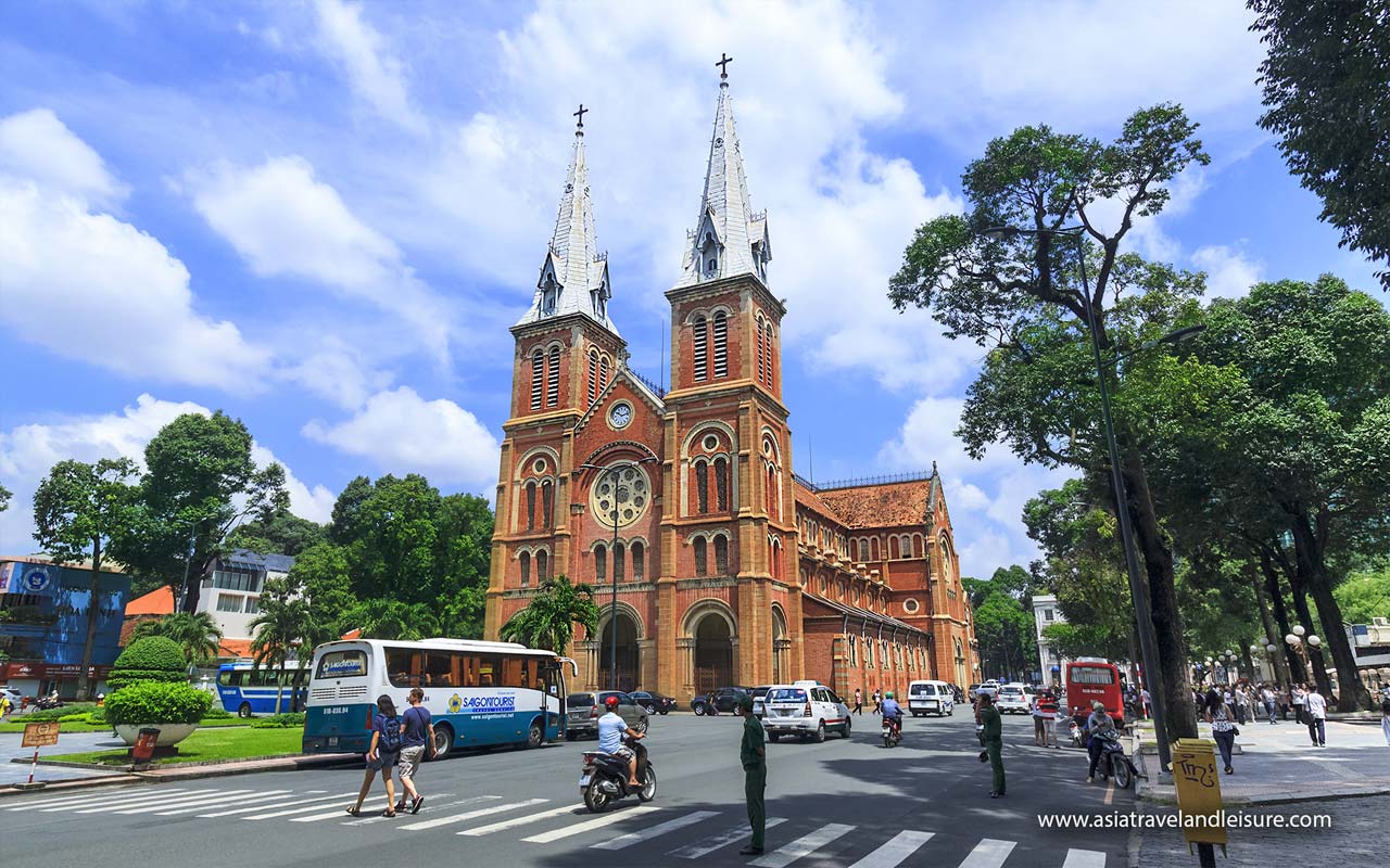 Saigon Notre Dame Cathedral 3 98fcf