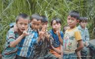 Kids in ha giang