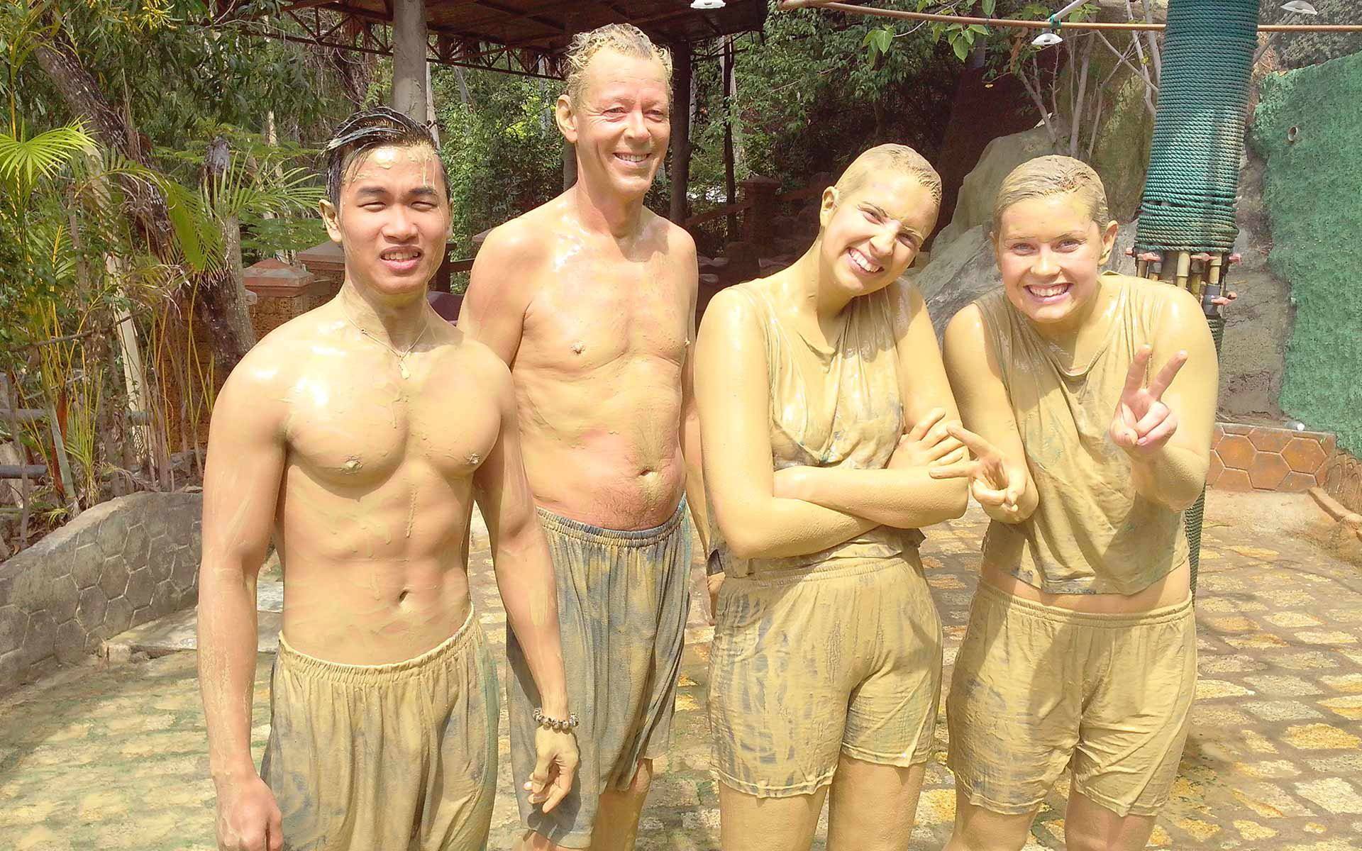 17 mud bathing in nhatrang 50d7c