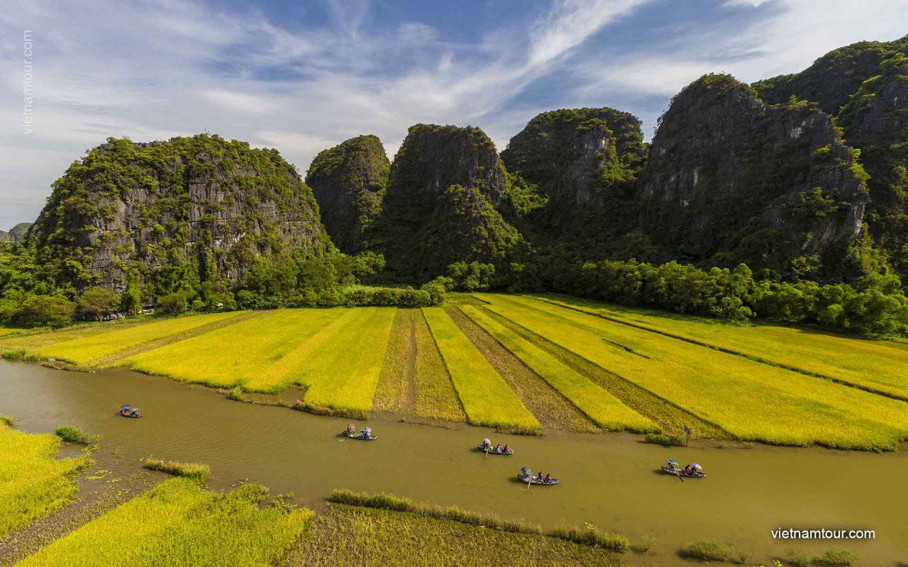 Ninh Binh Day Trip from Hanoi | Vietnam Tour