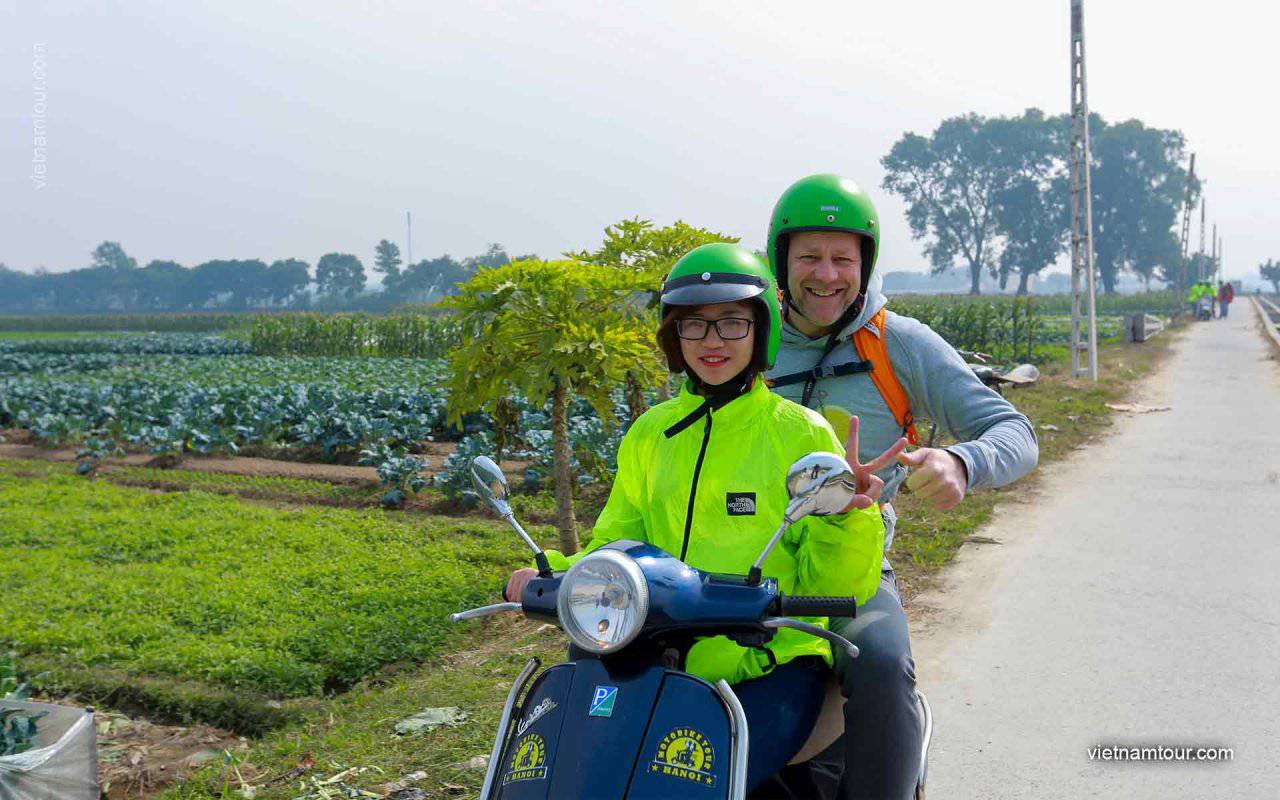 Hanoi vespa tour